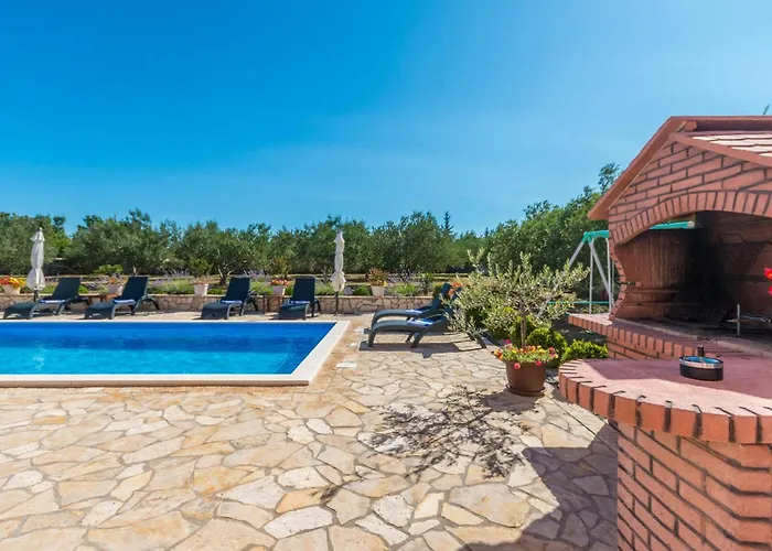 Four-bedroom In Дом отдыха