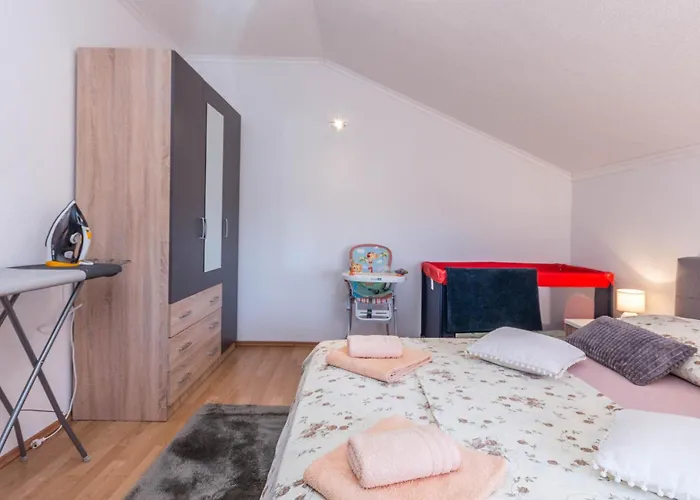 Four-bedroom In Дом отдыха *